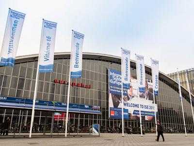 Светодиодные экраны: тренды 2016 года